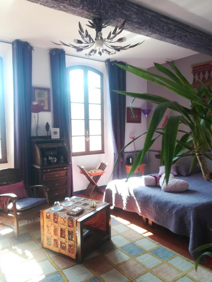 Maison D'Hote La Tourette Кюкюньян Екстер'єр фото